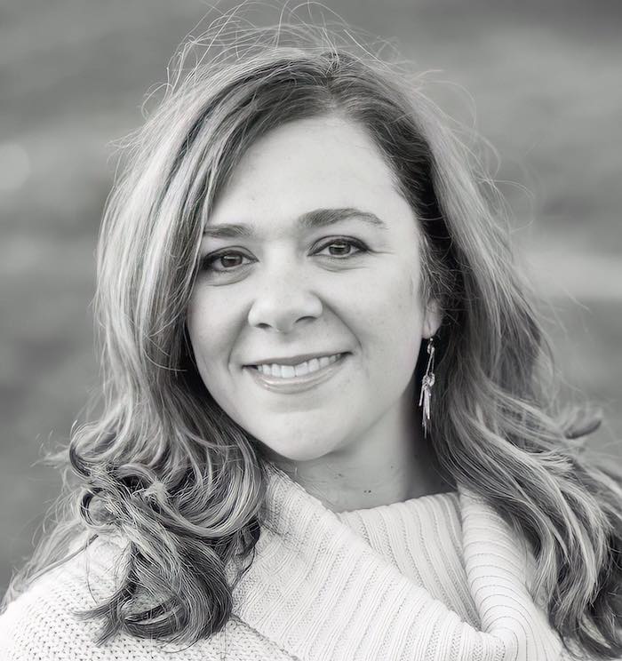 Heather Woodward Realtor Headshot 03022021 2